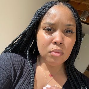 Meet your Posher, Sierra